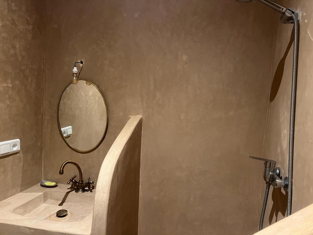 Riad La Rose Des Sables Marrakesh Exterior photo