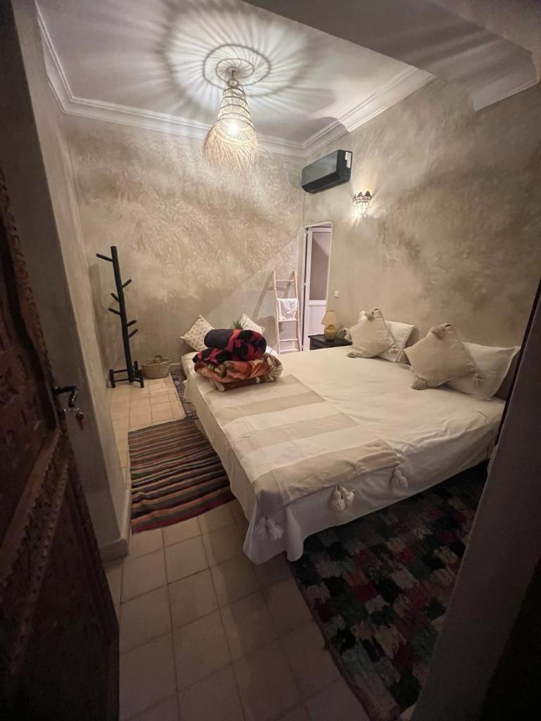 Riad La Rose Des Sables Marrakesh Exterior photo