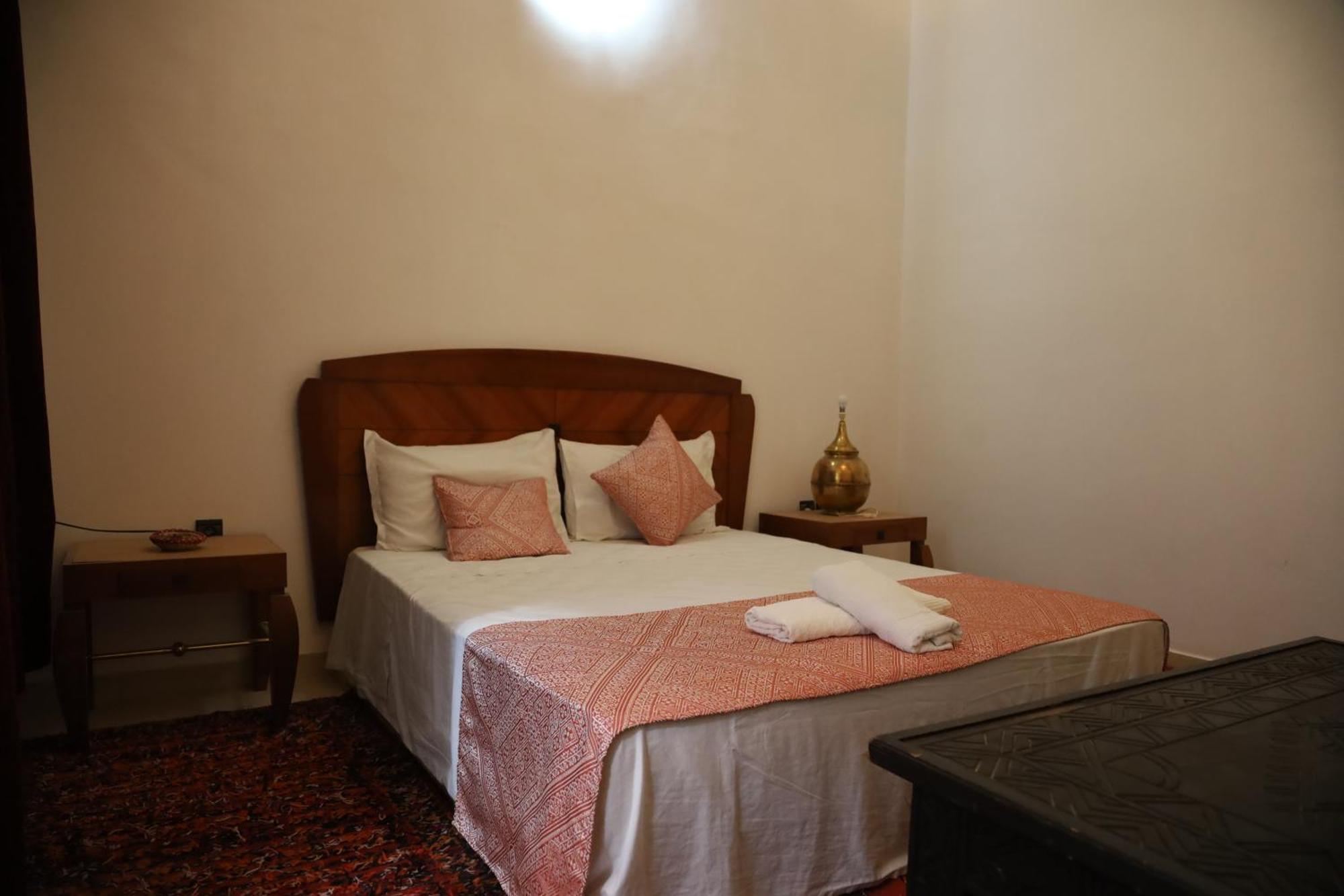 Riad La Rose Des Sables Marrakesh Exterior photo